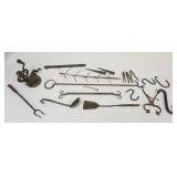 1192	LOT OF PRIMITIVE METAL KITCHEN ITEMS INCLUDING LADLES, FORKS, APPLE PEELER THAT HAS BEEN REPAIR