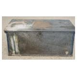 1272	PINE DOVETAILED KEYSTONE SHAPED SEA CHEST W/ROPE HANDLES, APPROXIMATELY 16 IN X 35 IN X 18 IN H