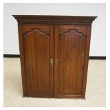 1295B	ANTIQUE OAK 2 DOOR CUPBOARD TOP WITH ADJUSTABLE INTERIOR SHELVES, APPROXIMATELY 13  IN X 40 IN