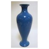 1040	BLUE POTTERY ROSEVILLE VASE, APPROXIMATELY 13 IN HIGH