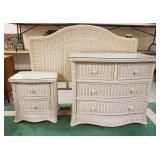 1195	3 PIECE WICKER BEDROOM SET, INCLUDING 4 DRAWERS CHEST APPROXIMATELY 41 IN X 22 IN X 36 IN, 2 DR