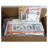 1335	WINTAGE MODEL AIRPLANE ROBART FOAM STAND & TOP FLITE WING BALANCER