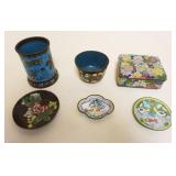 1089	GROUP OF ASSORTED CLOISONNE ITEMS INCLUDING SMALL TRAYS, COVERED BOX, CUP, ETC, LARGEST PIECE A
