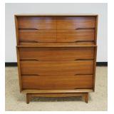 1121	MID CENTURY MODERN KENT COFFEY *FORUM* WALNUT/PECAN 5 DRAWER HIGH CHEST, APPROXIMATELY 40 IN X 