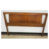 1123	MID CENTURY MODERN KENT COFFEY *FORUM* WALNUT HEADBOARD, APPROXIMATELY 57 IN X 39 IN H