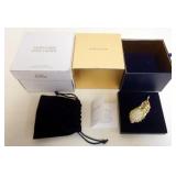 1204	ESTEE LAUDER WHITE LINEN *FLUTTERING FEATHER* SOLID PERFUME