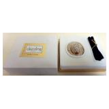 1206	ESTEE LAUDER DAZZLING GOLD COWBOY HAT SOLID PERFUME 