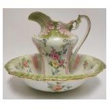 1040	ROYAL HAMPTON WATERBOWL & PITCHER