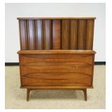 1171	UNITED FURNITURE COMPANY MID CENTURY MODERN HIGH CHEST WITH UNUSUAL BENTWOOD DRAWER PULL, 2 DOO