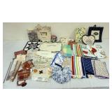 1229	ASSORTED LONGABERGER NAPKINS, MATERIAL, CHANGE PURSES, ETC