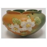 1009	ROSEVILLE POTTERY HANGING PLANTER/POT, WHITE ROSE, APPROXIMATELY 5 IN HIGH