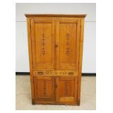 1148	CHESTNUT SPOON CARVED PIE SAFE KITCHEN CABINET, 4 DOOR, ONE DRAWER, APPROXIMATELY 40 IN X 16 IN