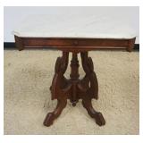1157	VICTORIAN WALNUT MARBLE TOP TABLE, APPROXIMATELY 27 IN X 20 IN X 29 IN HIGH