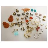 1192	ASSORTED LADIES EARRINGS, APPROXIMATELY 26 PAIRS