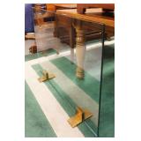 1120	MODERN STYLE BRASS BASED GLASS FIREPLACE SCREEN, APPROXIMATELY 42 IN X 30 IN H
