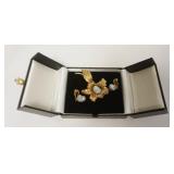 1130	14K RAW (FRESH WATER) PEARL FLORAL PIN AND EARRING SET, PIN IS APPROXIMATELY 2 1/2 IN LONG, 17.