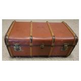 1153	ENGLISH TRAVEL TRUNK HARRODS LTD, APPROXIMATELY 20 IN X 33 IN X 15 IN H, HAS WOOD RIBS AND BRAS