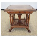 1197	ANTIQUE OAK PARLOR LAMP TABLE WITH TURNED FLUTED COLUMNS AND CLAW FEET, APPROXIMATELY 31 IN X 3