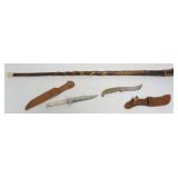 1059	2 KNIFES W/SHEATHS & WALKING STICK W/CARVED SNAKE, WALKING STICK APPROXIMATELY 37 IN LONG