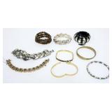 1170	9 LADIES BRACELETS INCLUDING LUCITE