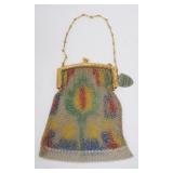 1069	WHITING DAVIS LADY