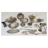 1224	GROUP OF ASSORTED SILVERPLATE ITEMS
