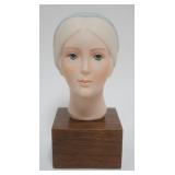 1113	LASZLO ISPANKY FIGURINE PORCELAIN HEAD OF YOUNG WOMAN ON WALNUT BASE