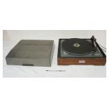 1173B	ELAC MIRACORD 40-4 SPEED TURNTABLE RECORD PLAYER, MISSING DUST COVER HUGE CLIPS, APPROXIMATELY