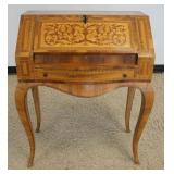 1207	INLAID ITALIAN LADIES WRITING DESK WITH 1 DRAWER WITH KEY, APPROXIMATELY 31 IN X 17 IN X 38 IN 