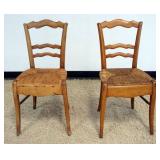 1226	PAIR OF COUNTRY FRENCH RUSH SEAT SIDE CHAIRS, EACH APPROXIMATELY 16 IN X 16 IN X 34 IN H