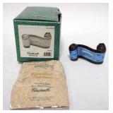 1110	WALT DISNEY CLASSIC COLLECTIONS, OPENING TITLE, CINDERELLA, APPROXIMATELY 3 1/4 IN X 2 IN