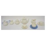 1025	GROUP OF ASSORTED LENOX INCLUDING TEA POT, CREAMER, SUGAR, CUPS & SAUCERS, TALLEST PIECE APPROX