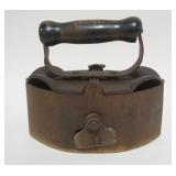 1081	ANTIQUE COAL IRON, APPROXIMATELY 8 IN X 4 IN X 7 IN HIGH