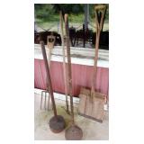 1157	GROUP OF ASSORTED PRIMITIVE TOOS, WOOD SHOVEL, TAMPER, HAND PLUNGER FOR WASHING, ETC.