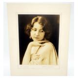 1087	H RICHARDSON CREMER PHOTOGRAPHER (1878-1942) NEW YORK, NEW JERSEY, PHOTO OF YOUNG WOMAN, 1930 T