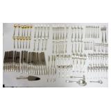 1085	TIFFANY STERLING SILVER *WINTHROP* FLATWARE SET, 152.17 OZT, INCLUDING 12-10 1/4 IN DINNER KNIV