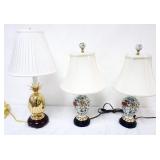 1184	PAIR OF ASIAN STYLE PROCELAIN TABLE LAMPS ON WOOD BASE AND BRASS PINAPPLE LAMP, TALLEST APPROXI