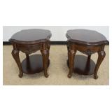 1262	PAIR OF MAHOGANY 1 DRAWER LAMP TABLES, EACH APPROXIMATELY 23 IN X 28 IN X 25 IN H