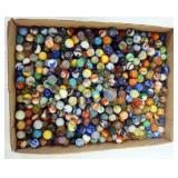 1137	LARGE ASSORTMENT OF ANTIQUE MARBLES