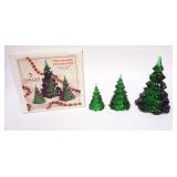 1183	FENTON GLASS SCULPTED GLASS DESIGNED BY CATHLEEN SEE, MADE IN USA