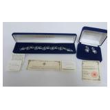 1103	CAMROSE & KROSS JACQUELINE KENNEDY BRACELET AND EARRING SET