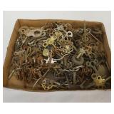 1198	LARGE ASSORTMENT OF ANTIQUE FURNITURE & CLOCK KEYS