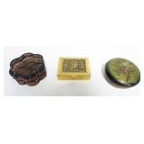 1130	ASSORTED DRESSER BOXES, 1 WITH ENAMEL TOP HAVING IMAGES OF BIRDS, LARGEST APPROXIMATELY 5 IN RO