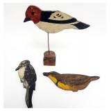 1087	HAND PAINTED FOLK ART WOOD BIRDS, LARGEST APPROXIMATELY 10 N H ON STAND