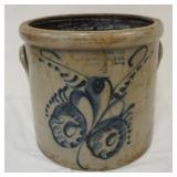 1169	BLUE DECORATED 4 GAL CROCK, WORCHESTER MA, HAIRLINE CRACK, APPROXIMATELY 11 IN H