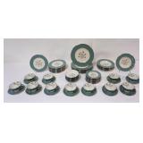 1150	LENOX KINGSLEY 71 PIECE DINNERWARE