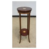 1175	MAHOGANY STAND W/INLAY TOP & BOTTOM, BANDING & PENCIL INLAID CURVED LEGS, APPROXIMATELY 18 IN X