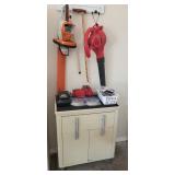 Cordless trimmer sold