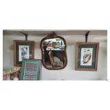 mirror in center sold.