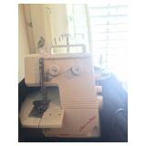 Bernina 009DCC Cover 7 Chain Serger Sewing Machine